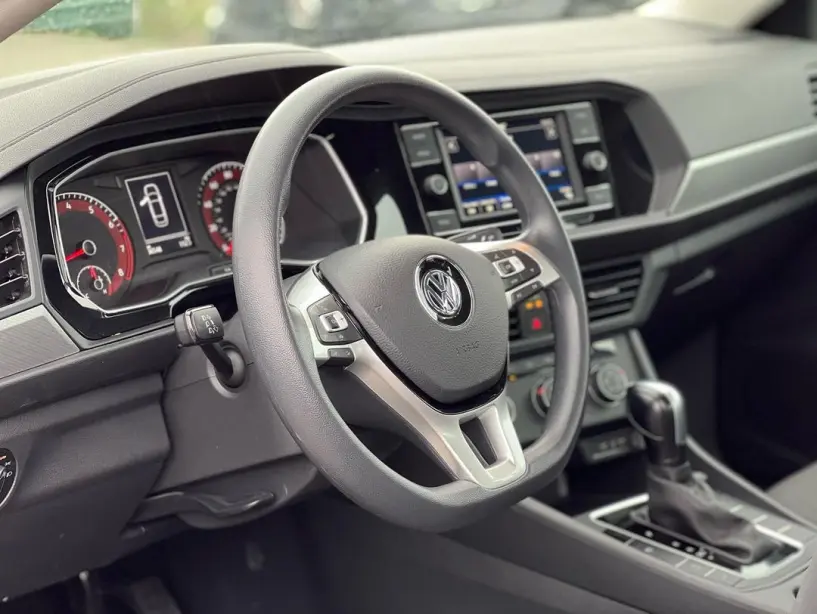 Louer une voiture à Tirana