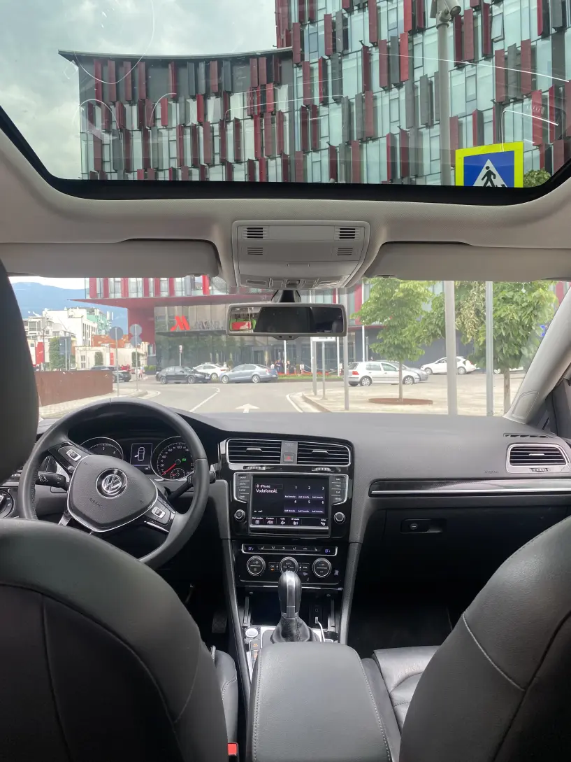 Rent a car in Tirana