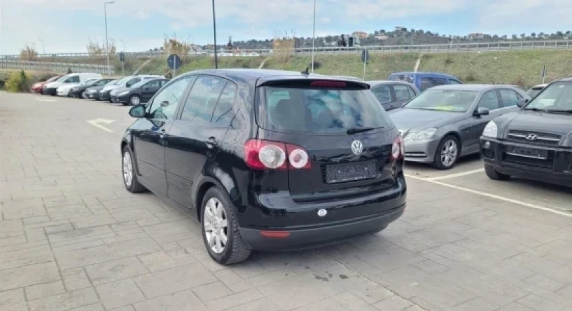 Auto mieten in Tirana