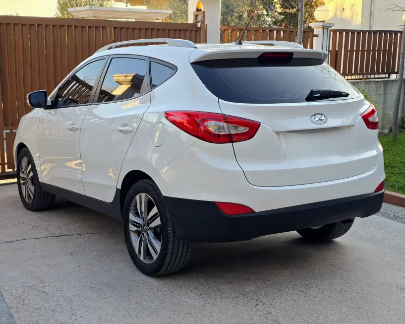 Wynajmij samochód w Tirana