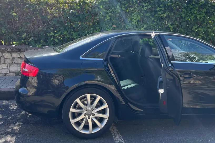 Rent a car in Tirana