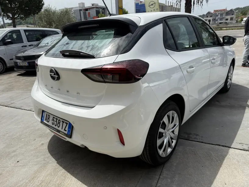 Wynajmij samochód w Tirana