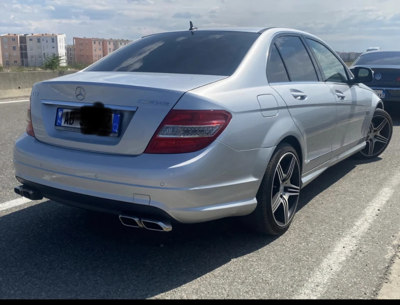 Rent a car in Tirana