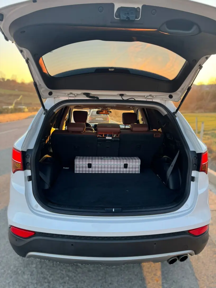 Rent a car in Tirana