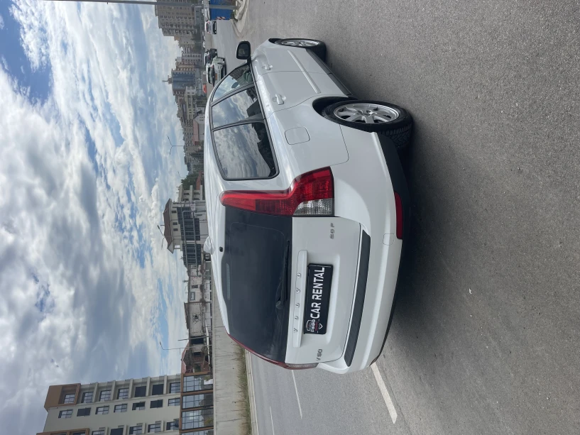 Louer une voiture à Tirana