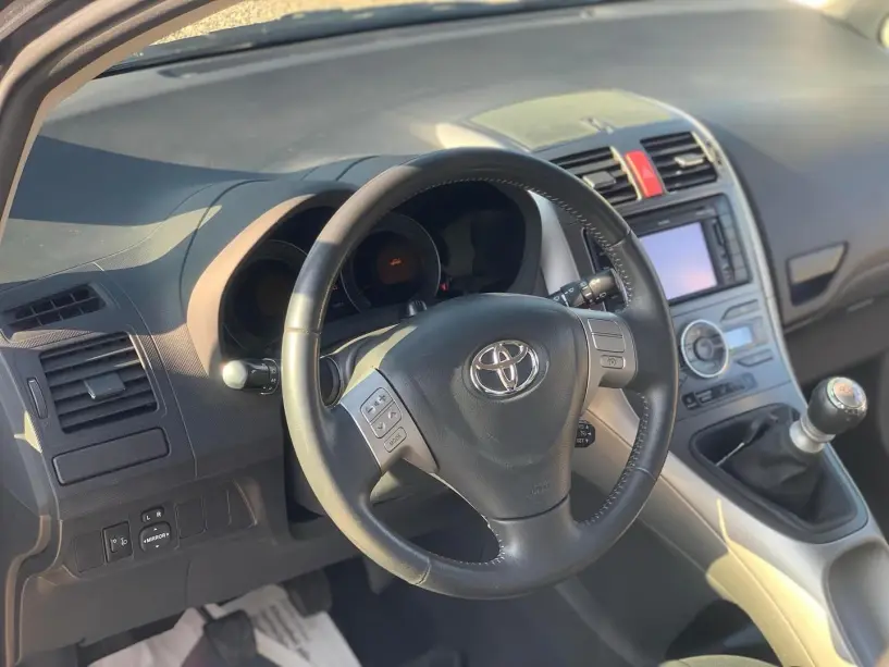 Rent a car in Tirana