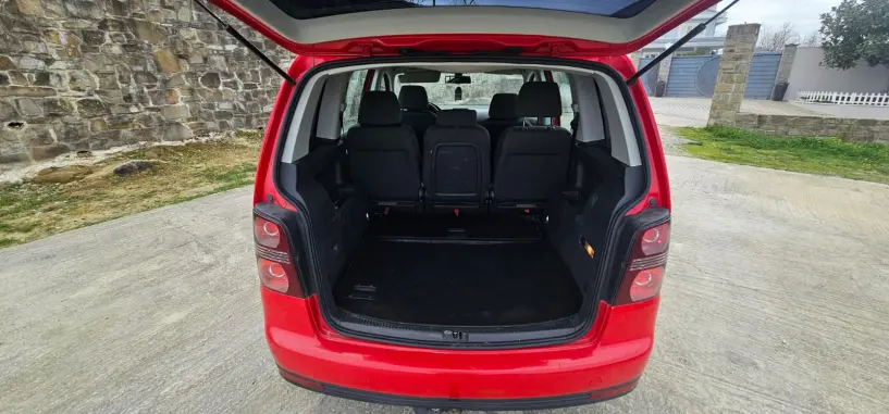 Rent a car in Tirana