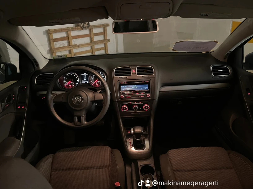 Rent a car in Tirana