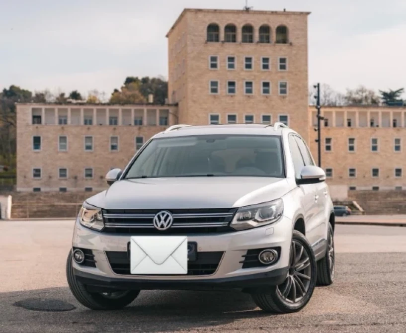 Louer une voiture à Tirana