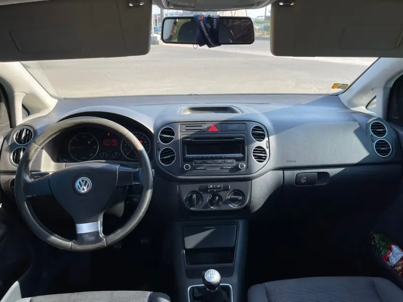 Rent a car in Tirana