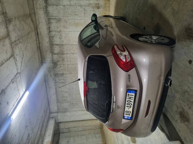 Auto mieten in Tirana