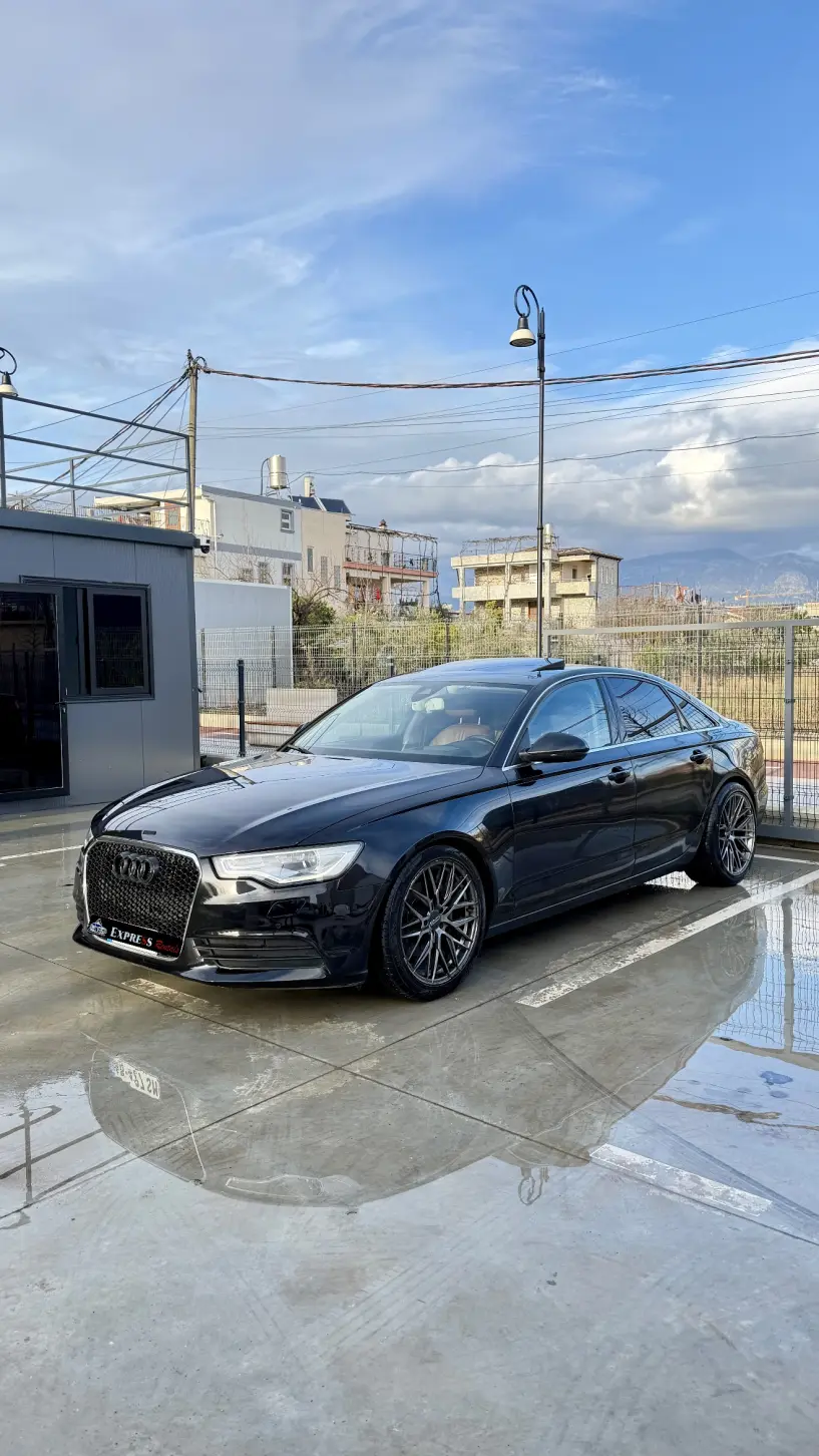 Wynajmij samochód w Tirana