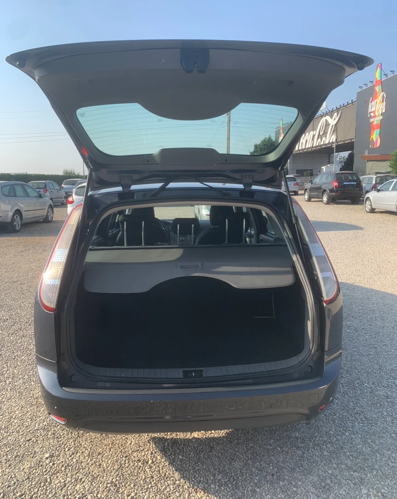 Rent a car in Tirana