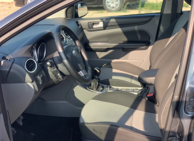 Rent a car in Tirana