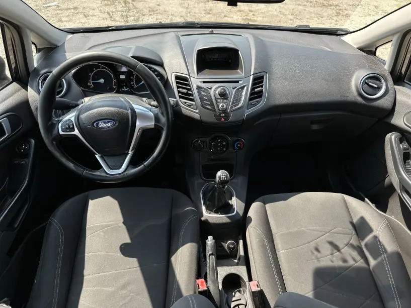 Louer une voiture à Tirana