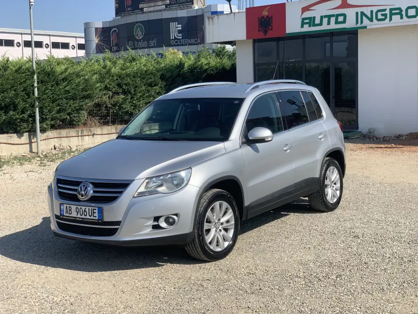 Rent a car in Tirana