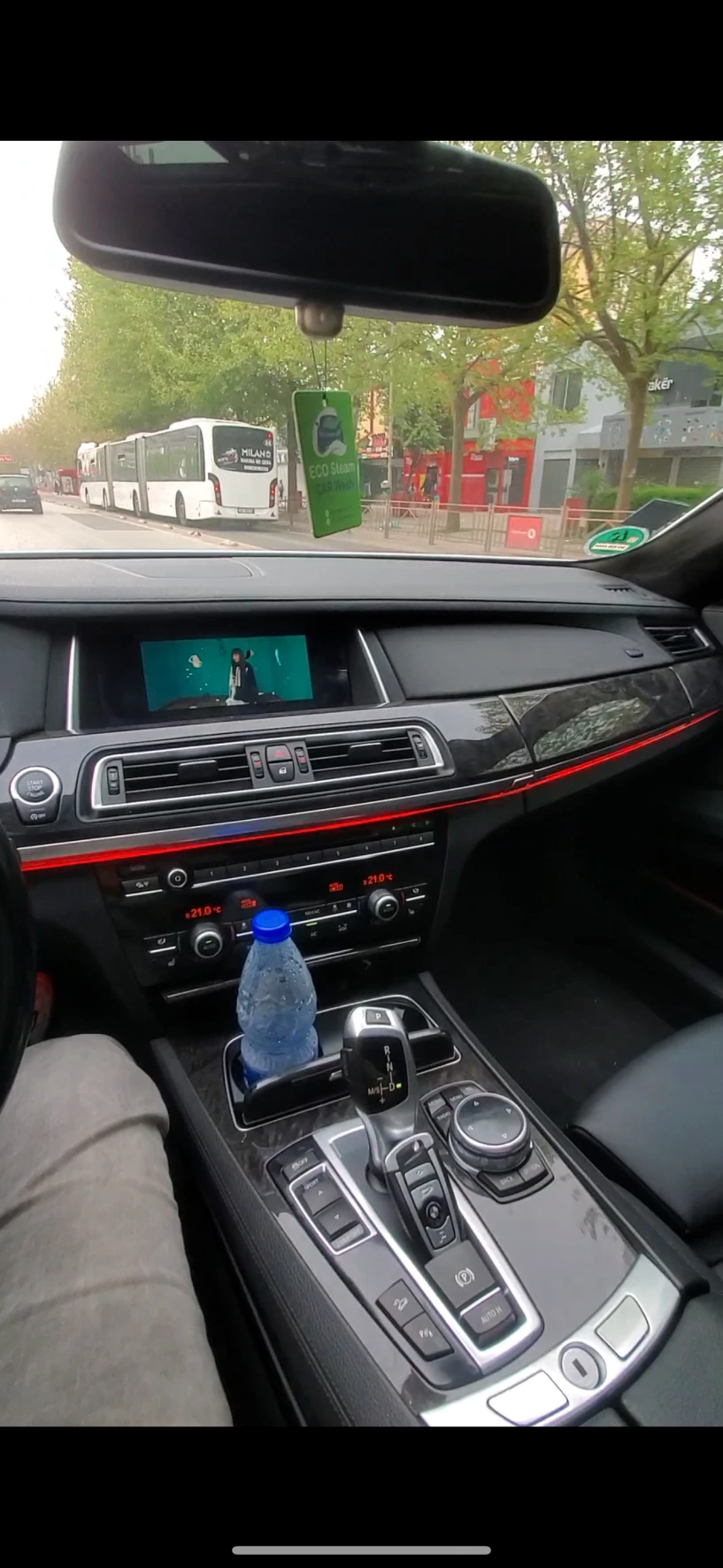 Alquila un coche en Tirana