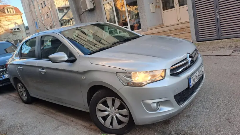 Rent a car in Tirana