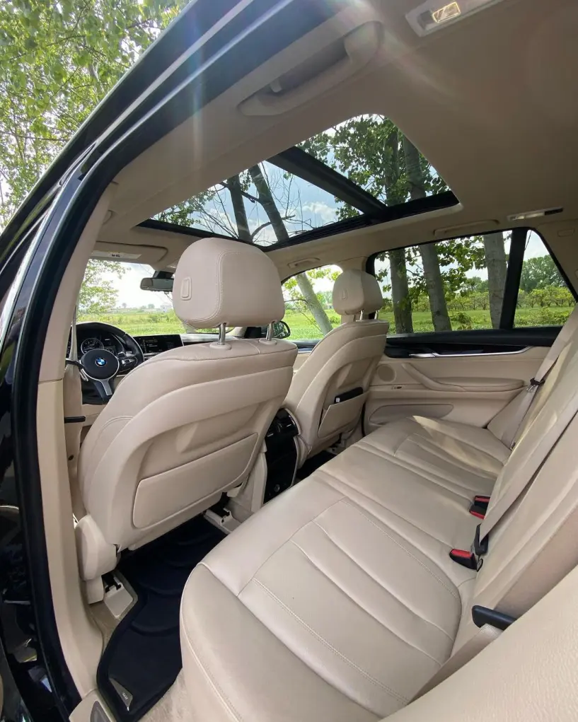 Louer une voiture à Tirana