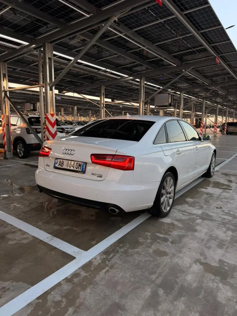 Rent a car in Tirana