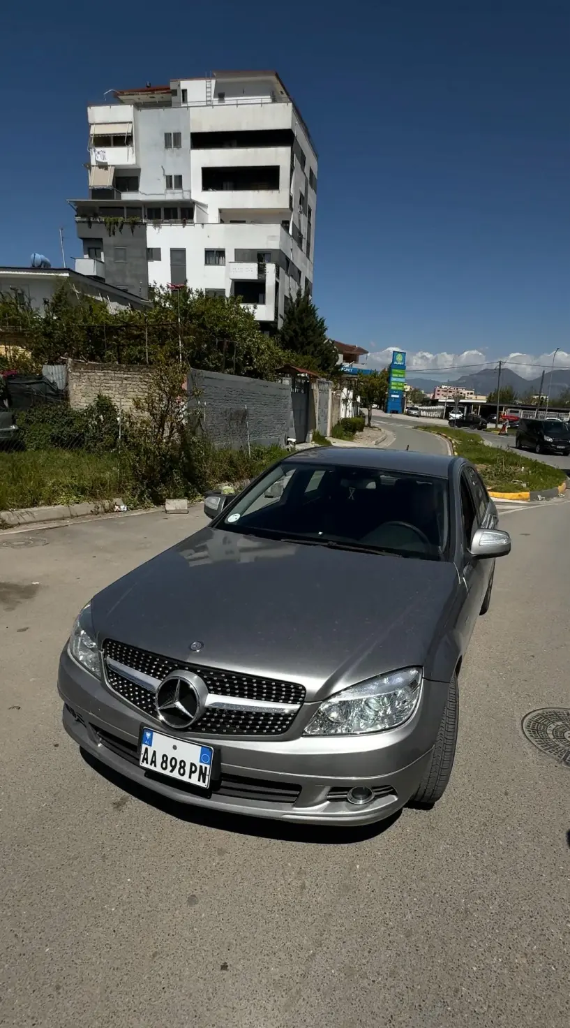 Rent a car in Tirana