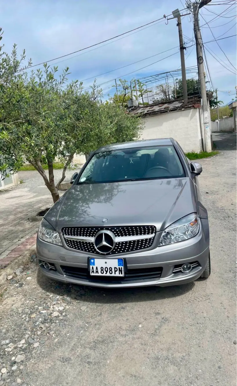 Rent a car in Tirana