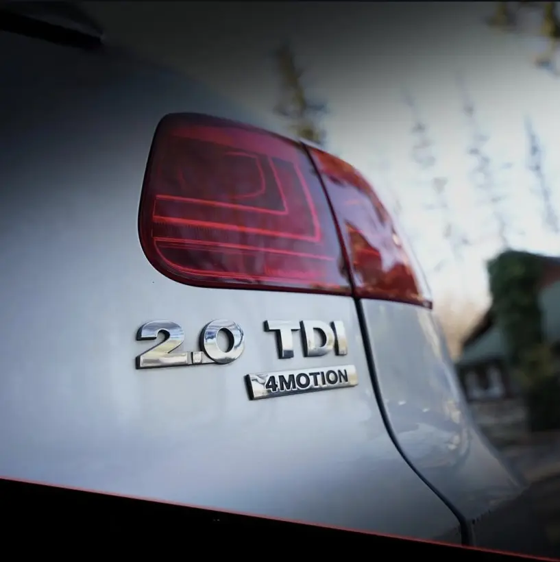 Noleggia un'auto a Tirana