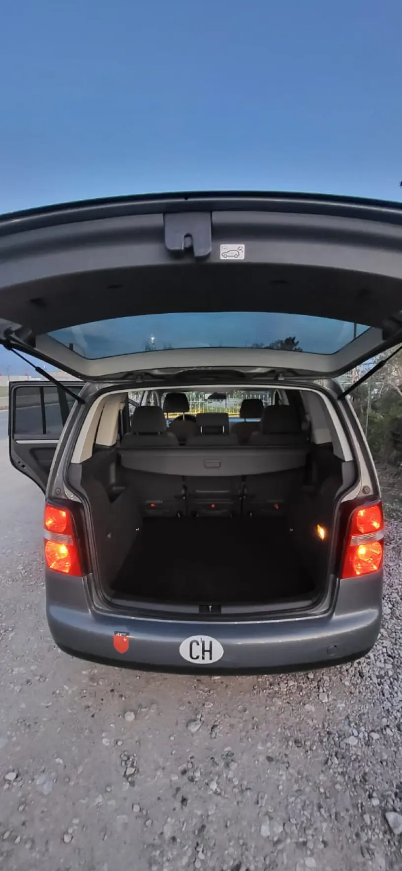 Wynajmij samochód w Tirana