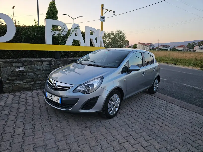 Rent a car in Tirana