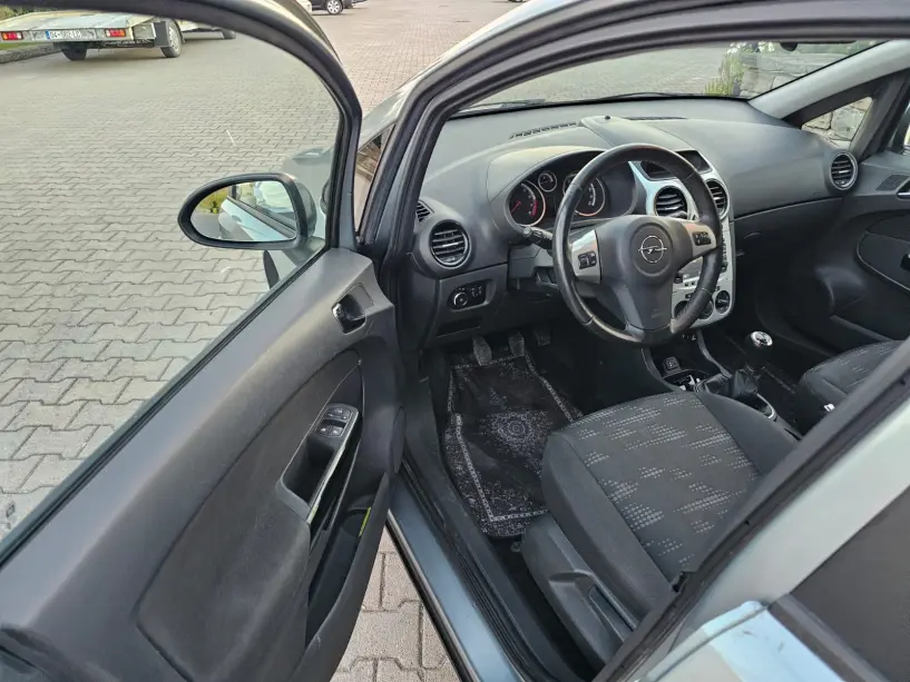 Rent a car in Tirana