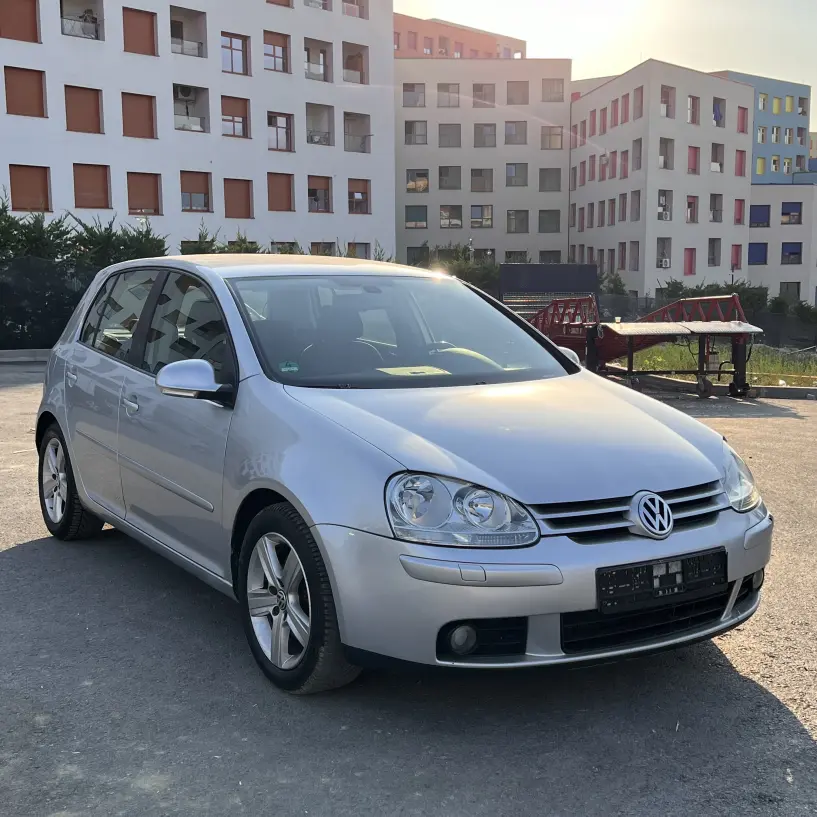 Rent a car in Tirana