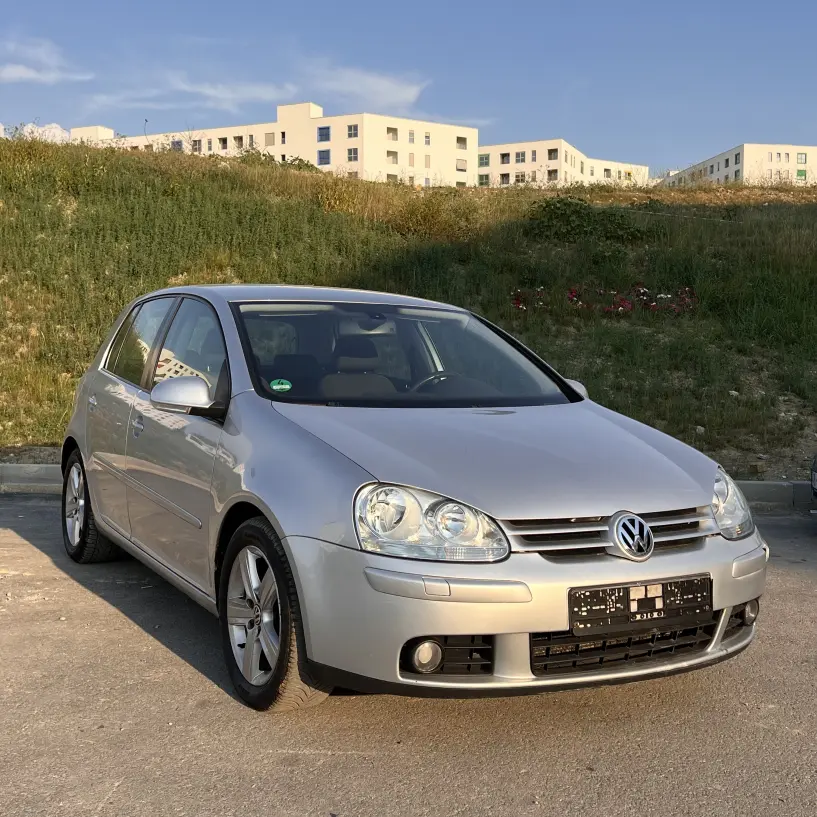 Rent a car in Tirana