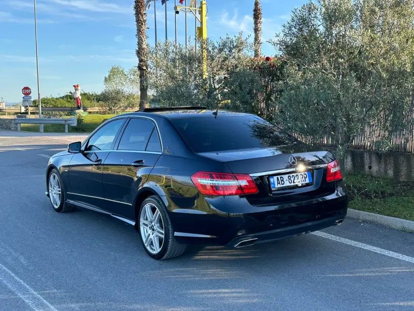 Auto mieten in Tirana