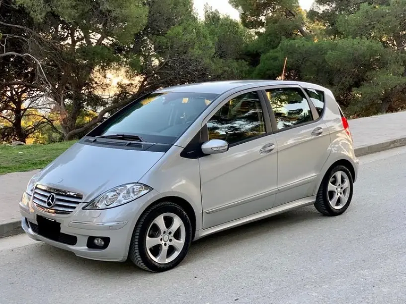 Rent a car in Tirana