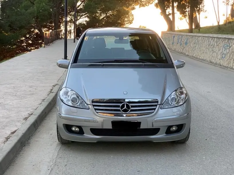 Rent a car in Tirana