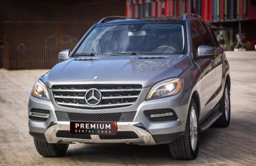 Alquila un coche en Tirana