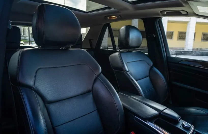 Alquila un coche en Tirana