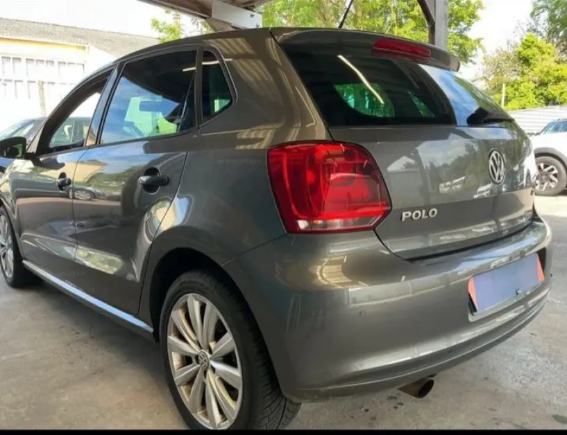 Alquila un coche en Tirana