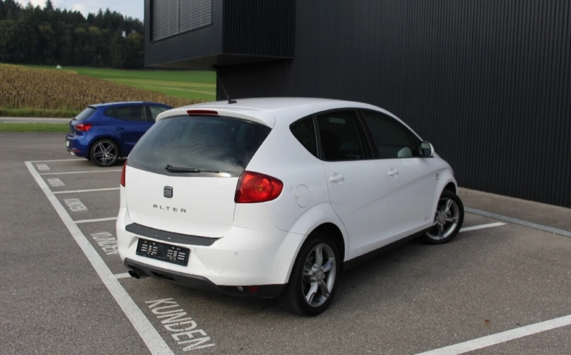 Louer une voiture à Tirana