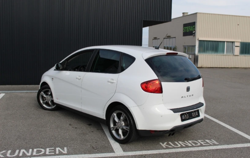 Louer une voiture à Tirana