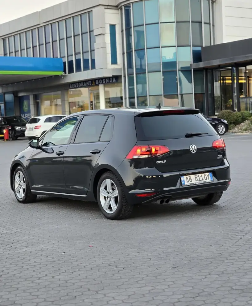 Auto mieten in Tirana