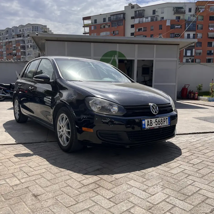 Louer une voiture à Tirana