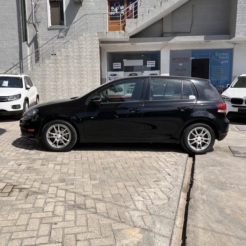 Louer une voiture à Tirana