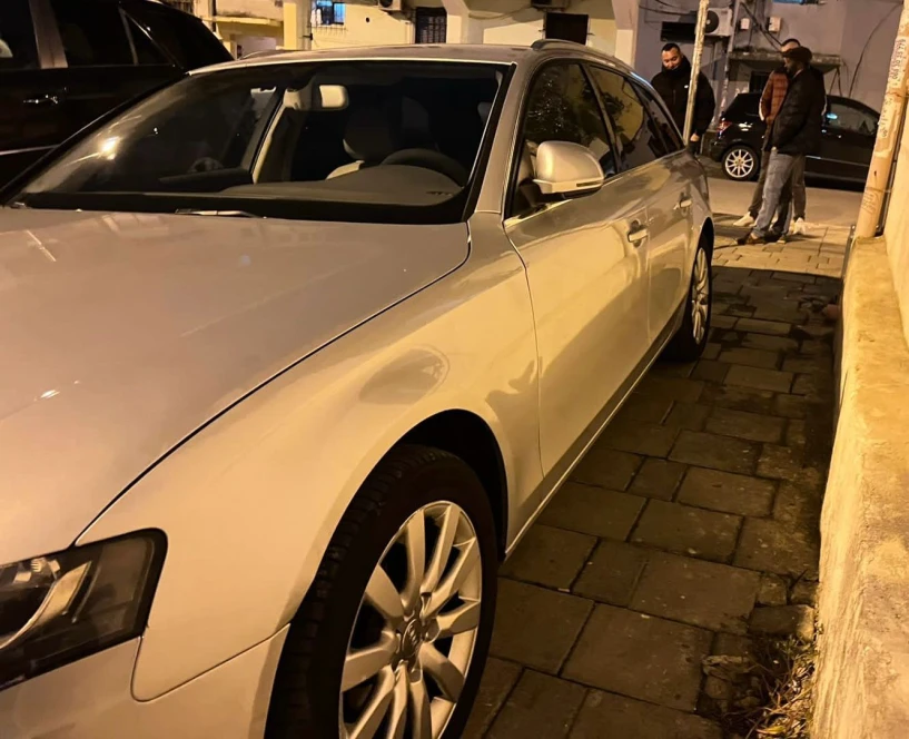 Alquila un coche en Tirana