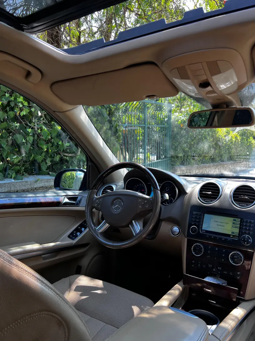 Rent a car in Tirana