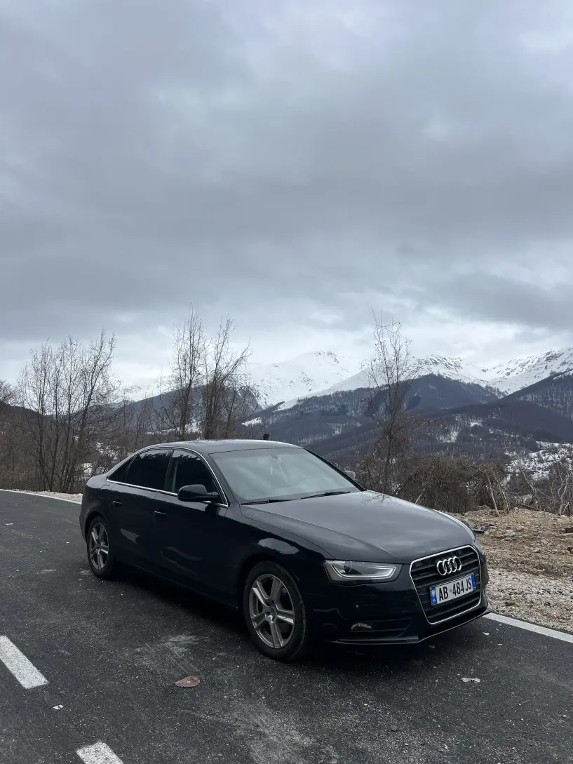 Wynajmij samochód w Tirana