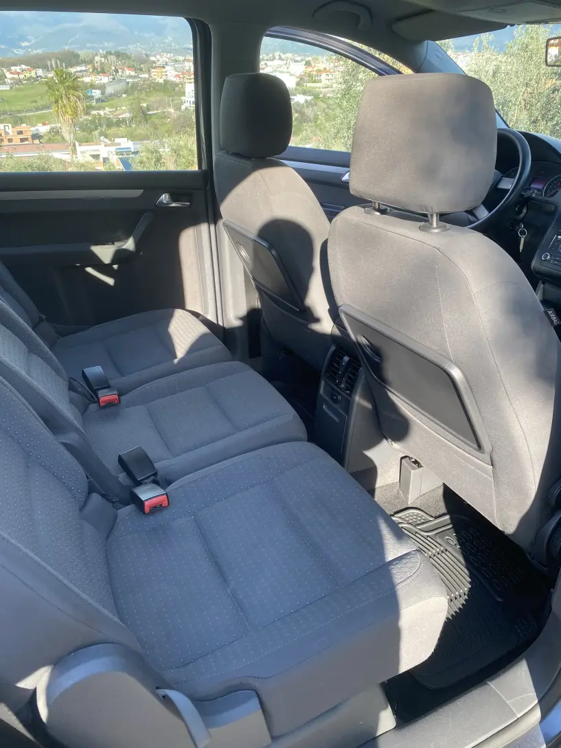 Rent a car in Tirana