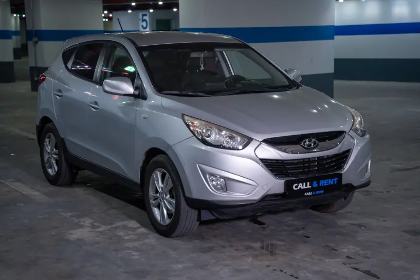 Noleggia un'auto a Tirana