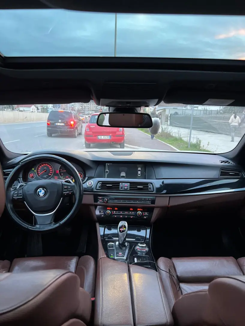 Auto mieten in Tirana