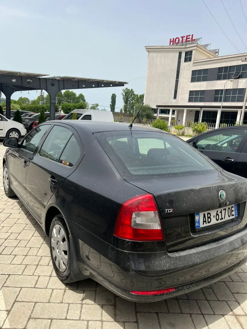 Auto mieten in Tirana